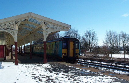 156490 at Hellifield 04.Mar.2006