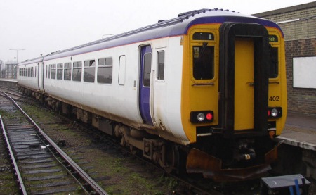 156402 at Great Yarmouth, 24.Mar.05