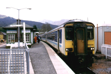 156.445 at Crianlarich. Copyright � 2003 : John Law