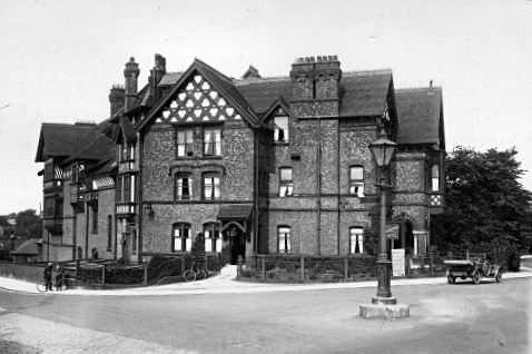 Brooklands Hotel 1925